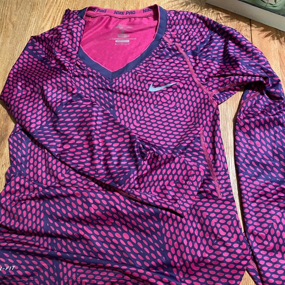 Nike Tops - Final price 💸 Nike Pro Long Sleeve